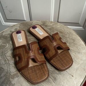 Steve New York Harlien Brown Woven Slide Mules Sz 8.5